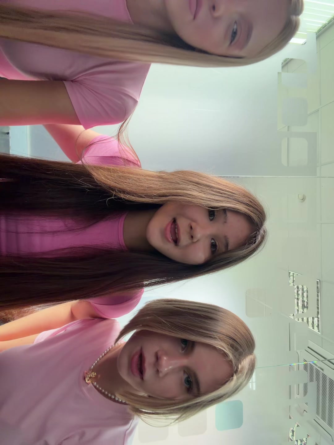 @Аномалия