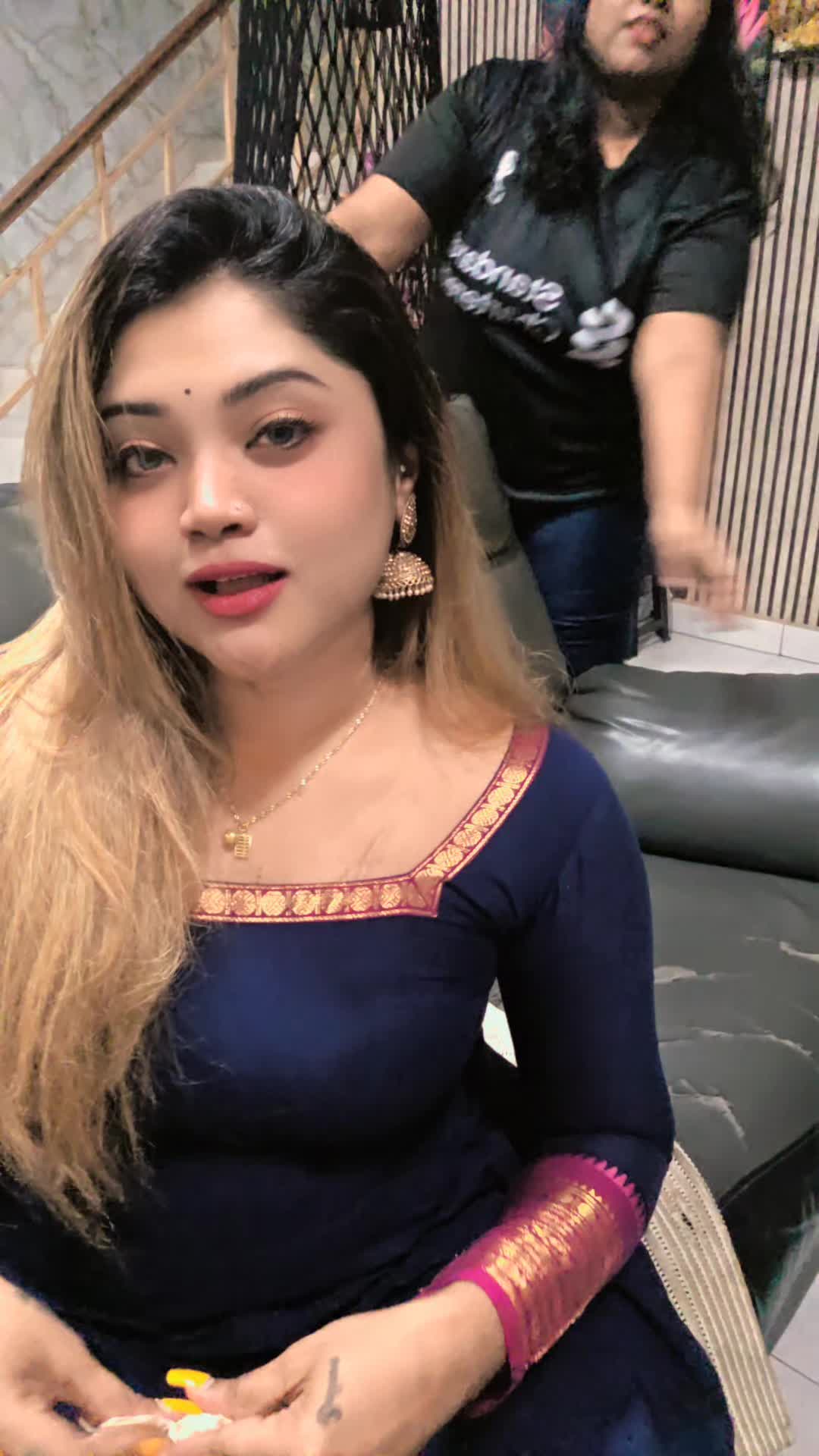 @𝑻𝒉𝒖𝒓𝒈𝒂𝒔𝒉𝒏𝒂𝒗𝒊🦋.