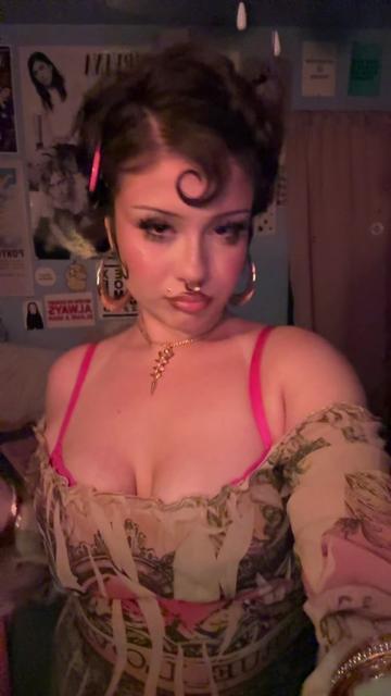 @liathebug