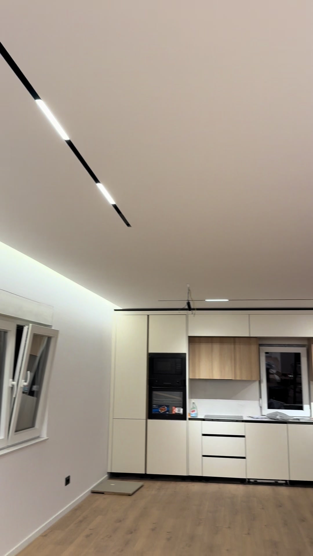 @lightingzone