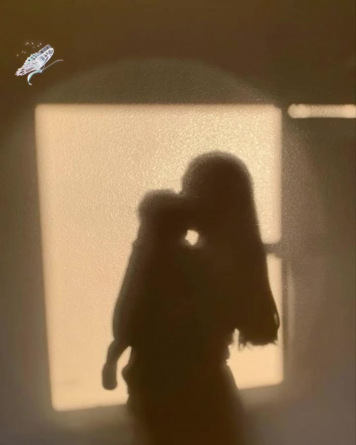 @GlowByLore
