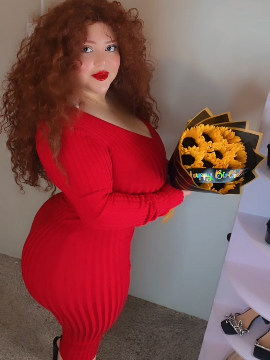 @yeslygomez