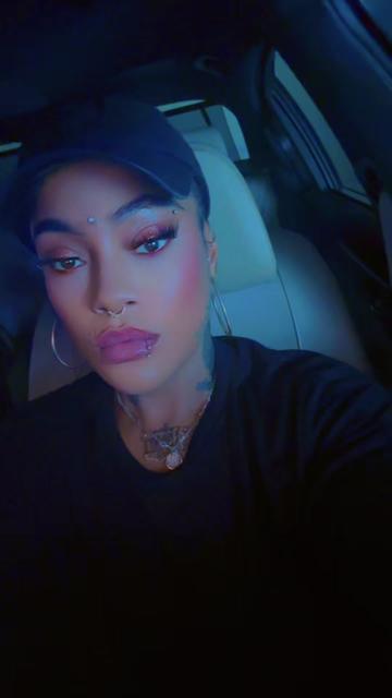 @Everybody haaaateess &ldquo;Sonya D&rdquo;