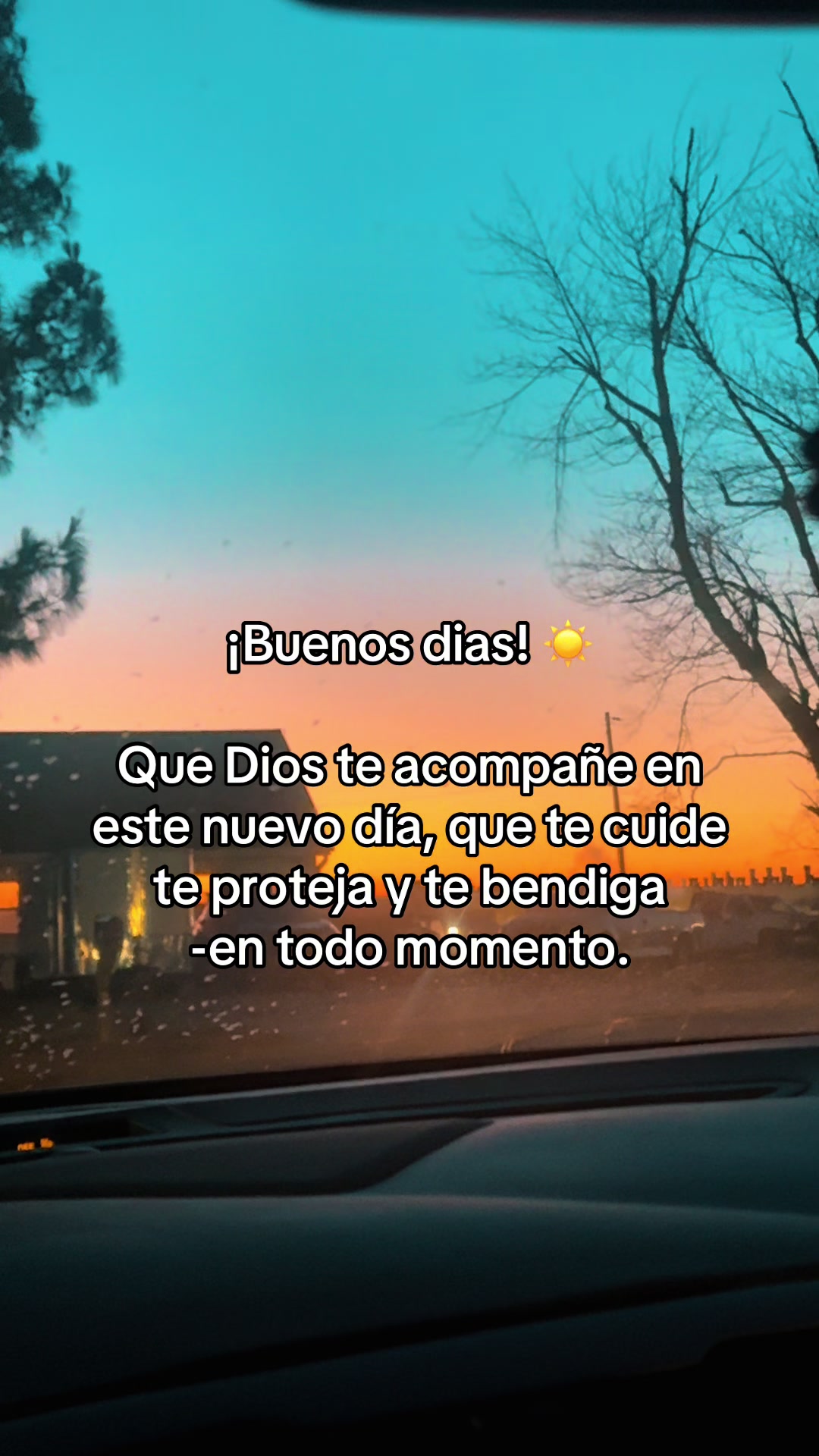 @LUIS HERNANDEZ