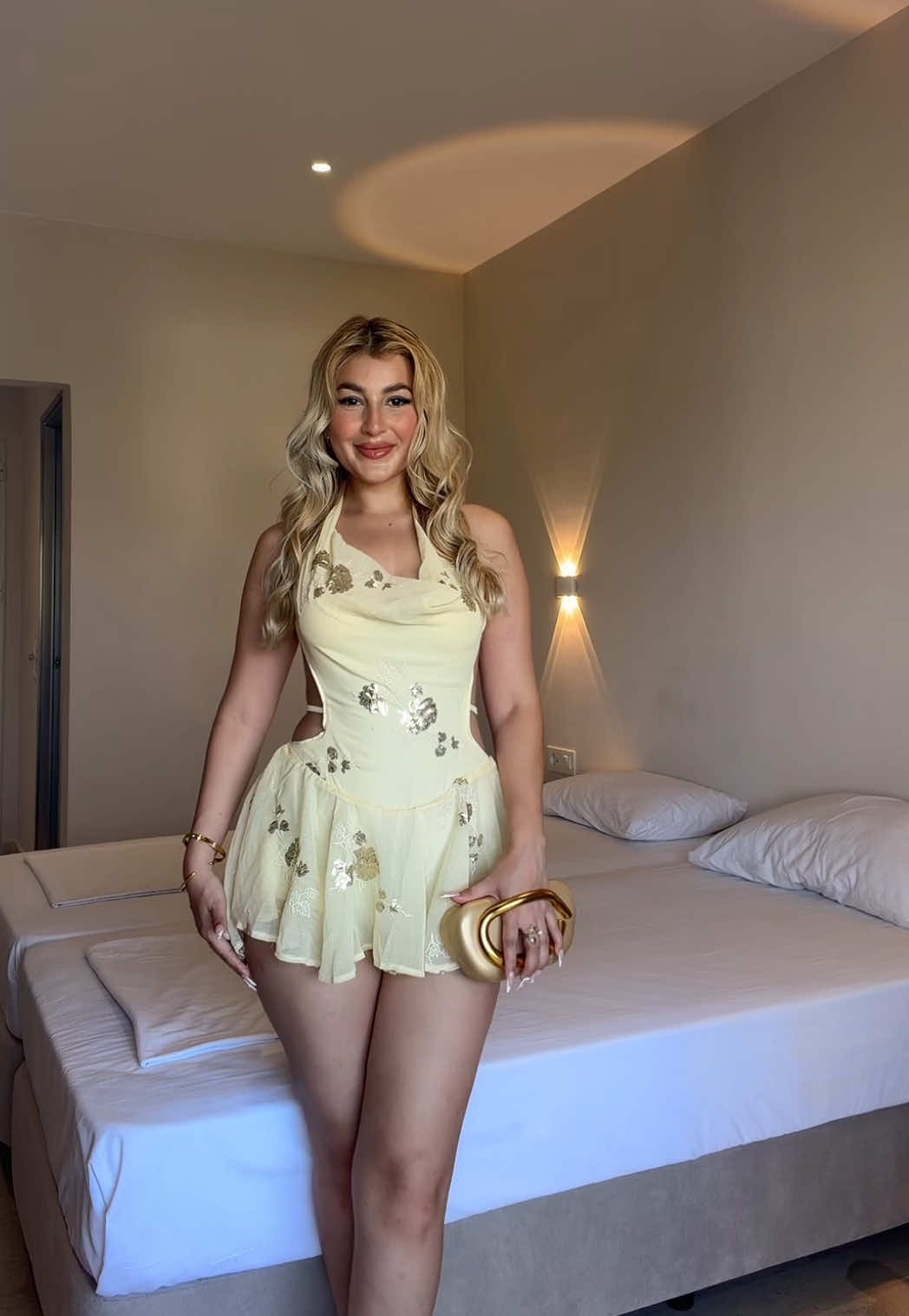 @ROWAIDAREZAN