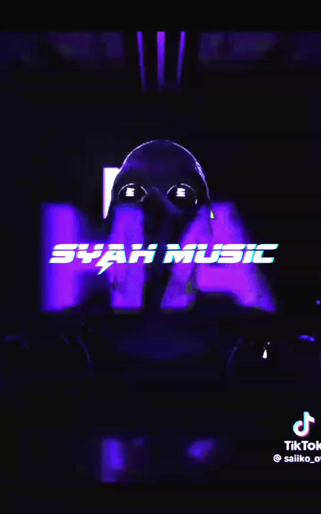 @&rarr;★S̷̛̪̟̺ͯ͛̈̏̇̈́͐͛͝ &yen;&middot;∆&middot;]|&ne;|[ 👑