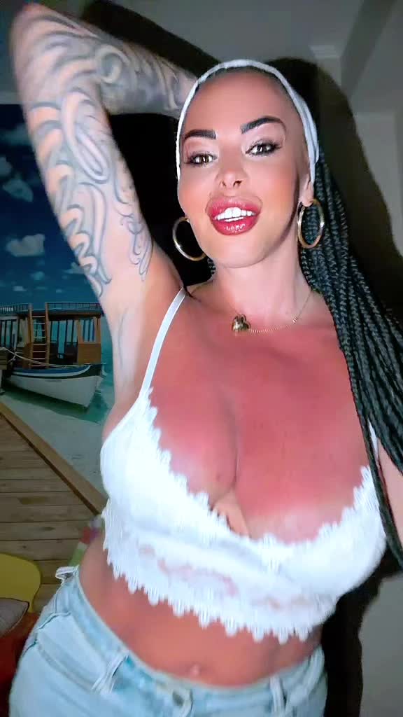@luanaiammarino100