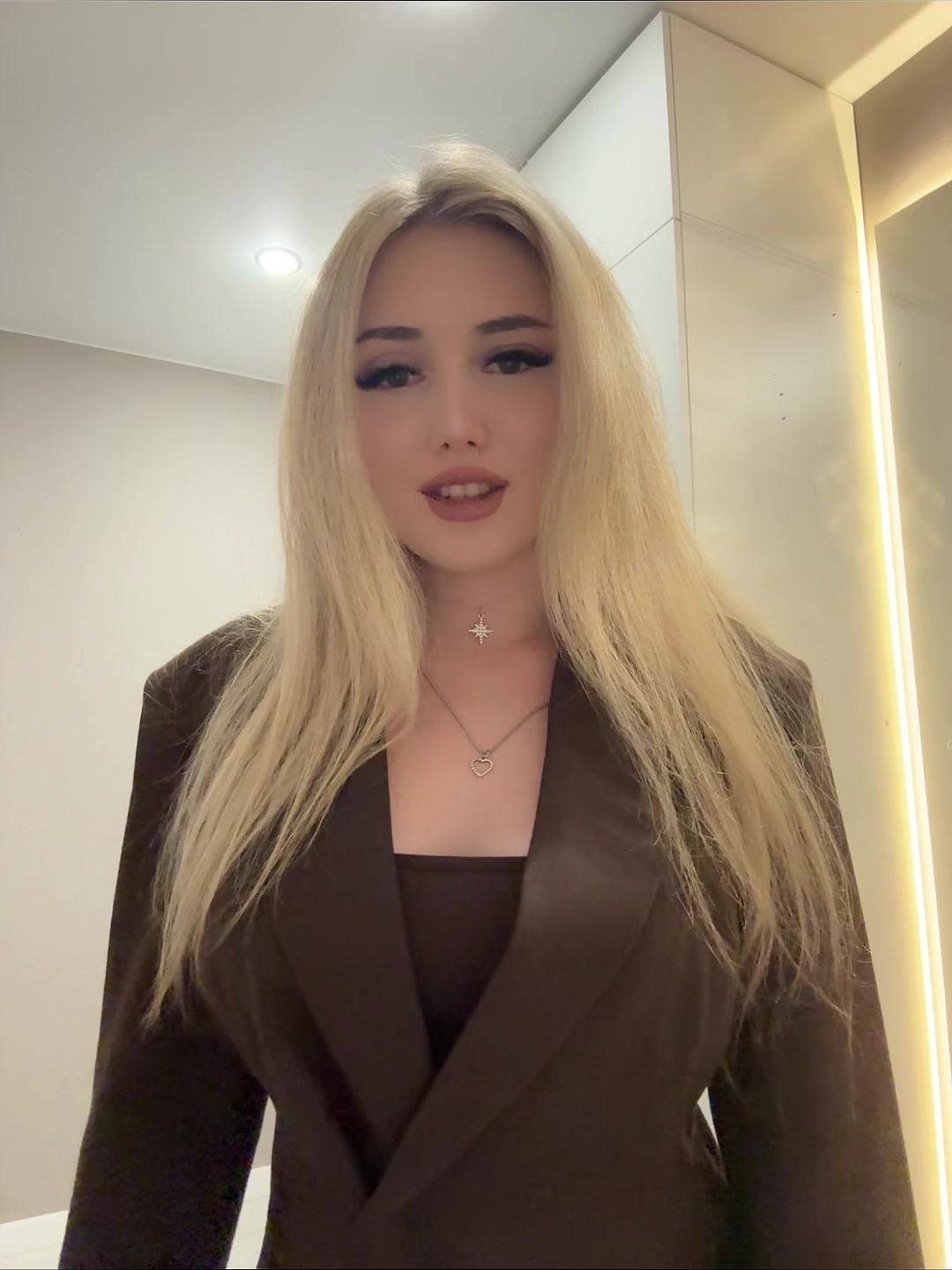 @nnn.vx