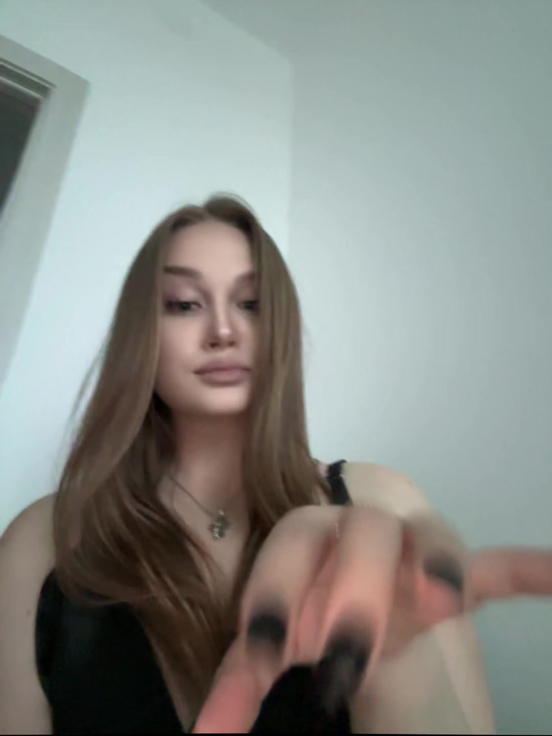 @lil1any
