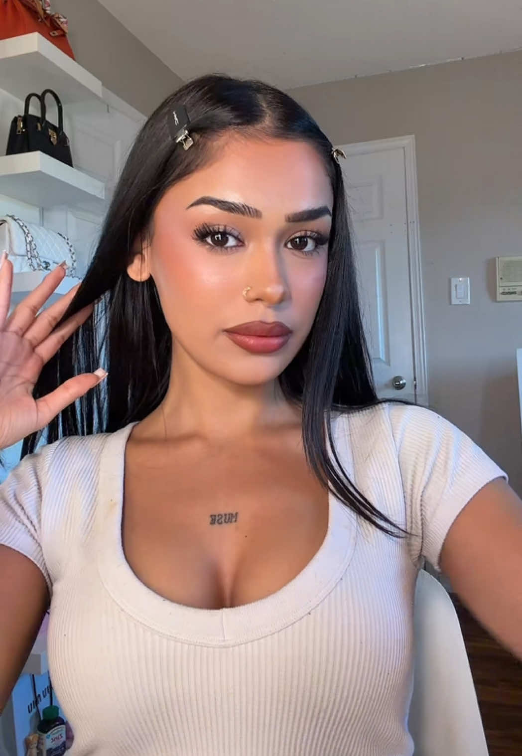 @Divya 🫧