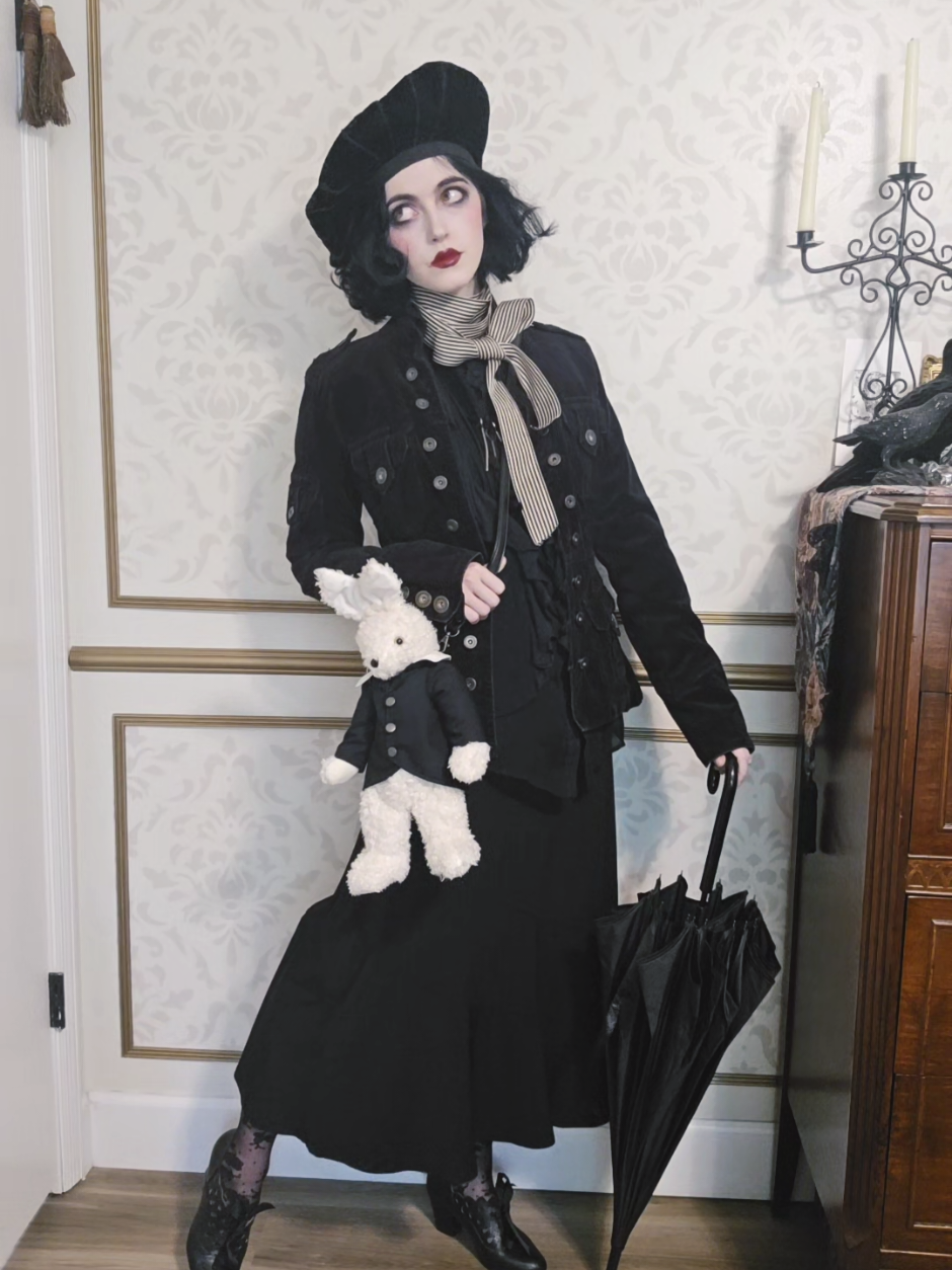 @maudlinoddity