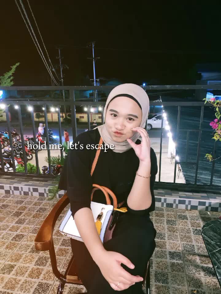 @Riskaaa