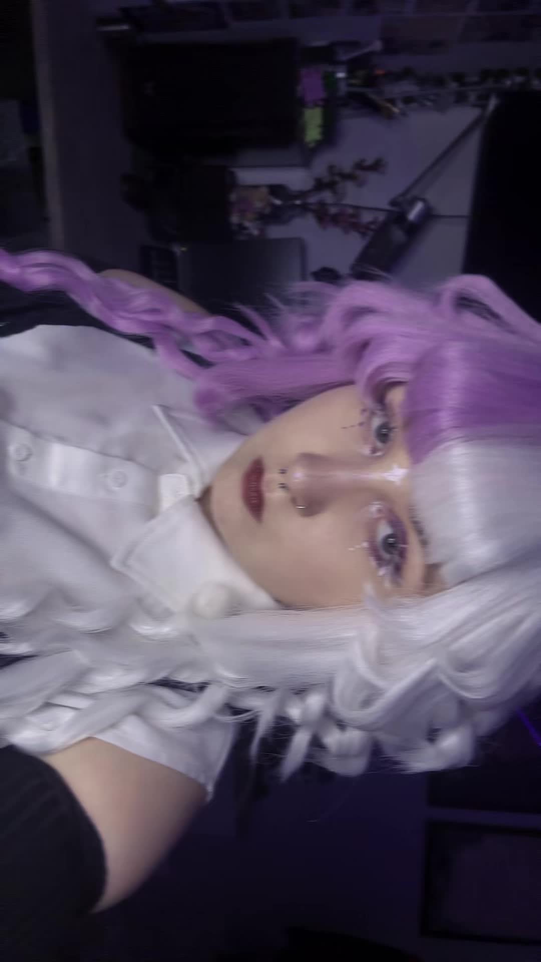 @Carmen<𝟥