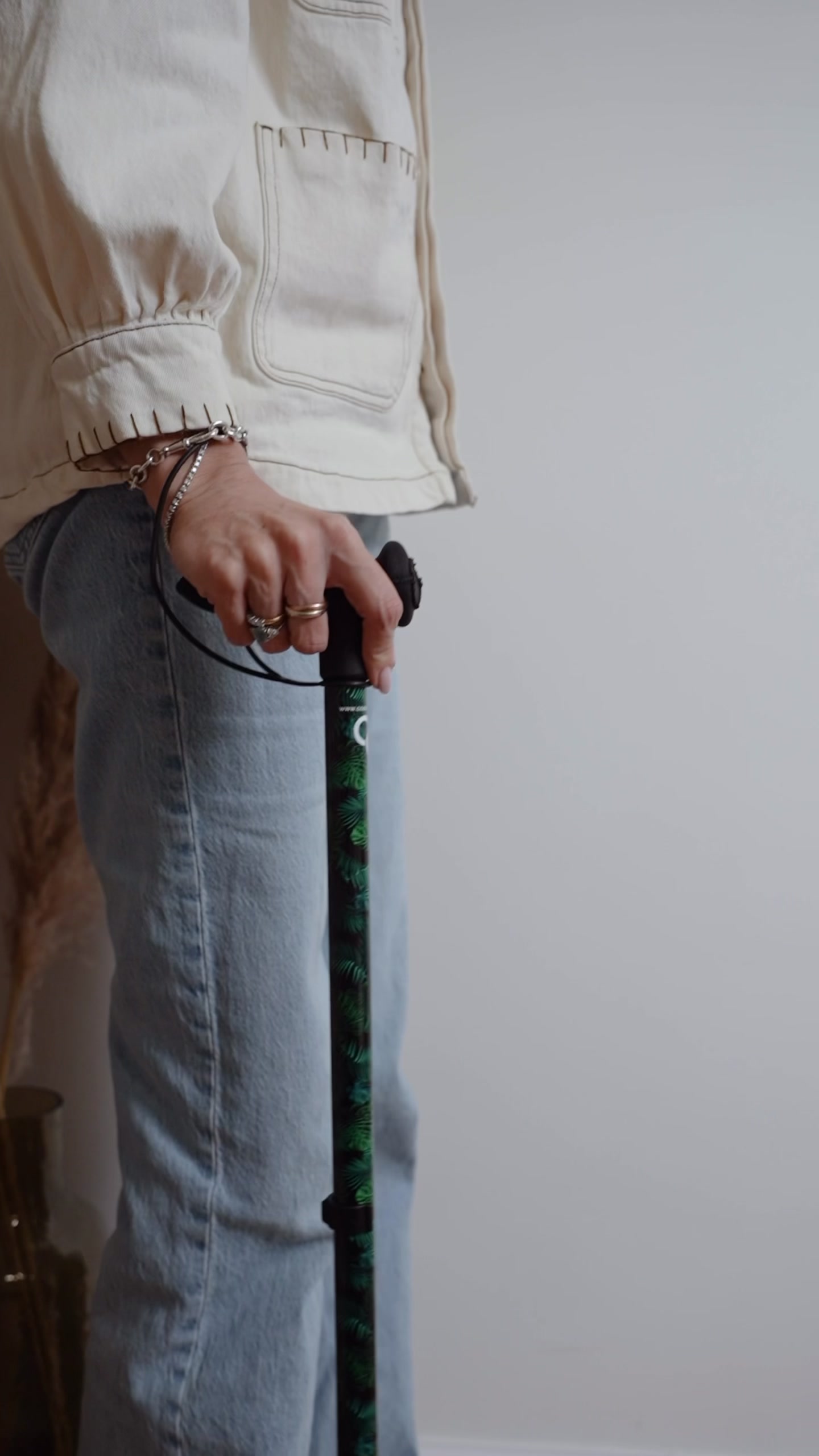 @coolcrutches