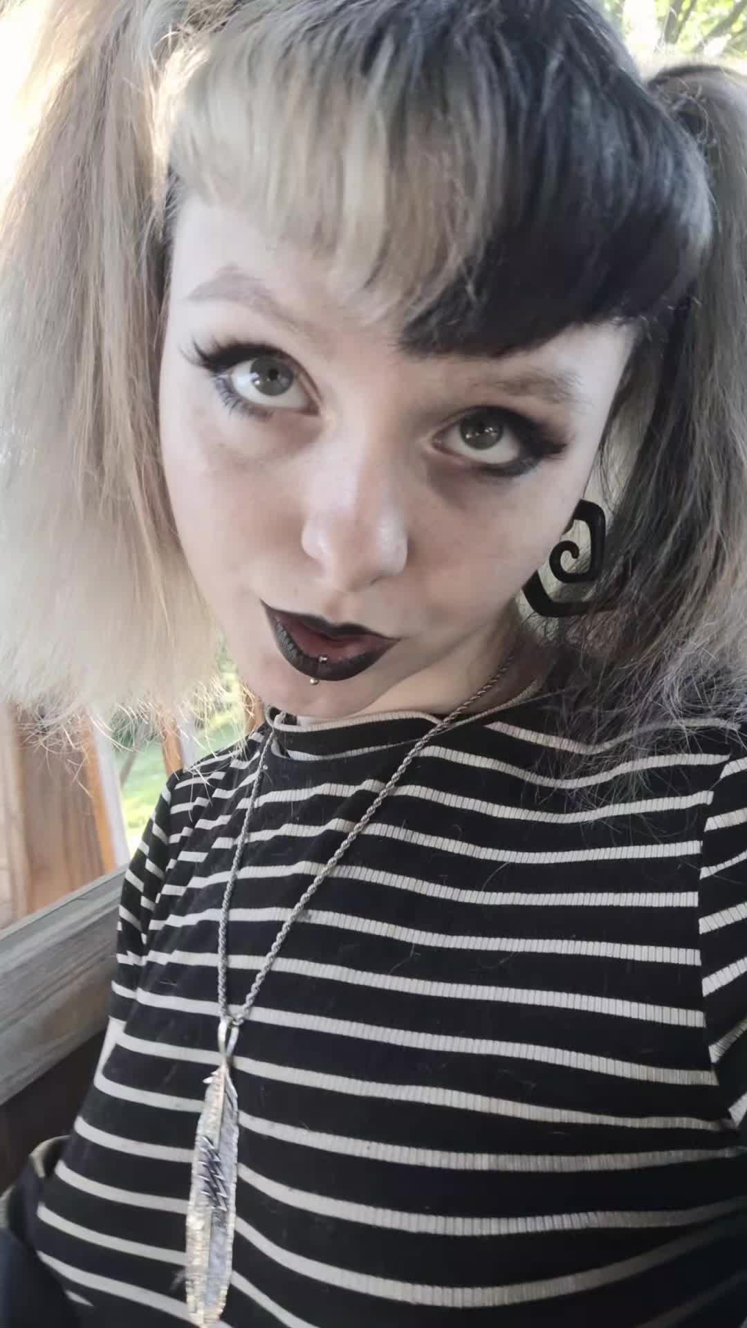 @𝖇𝖎𝖗𝖉𝖞