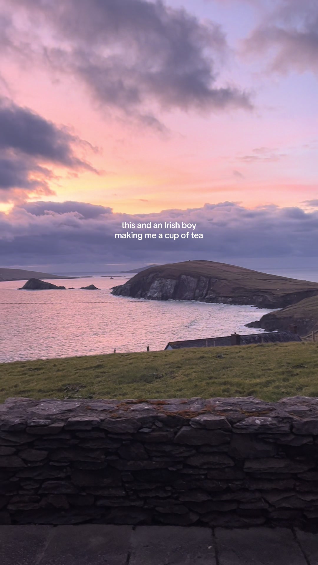 @M&aacute;ir&iacute;n