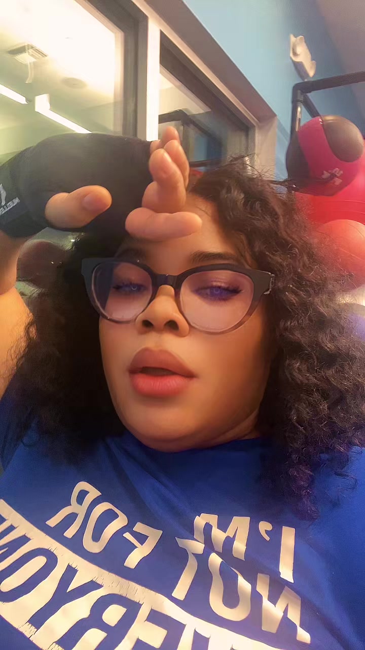 @KerryUnlocked