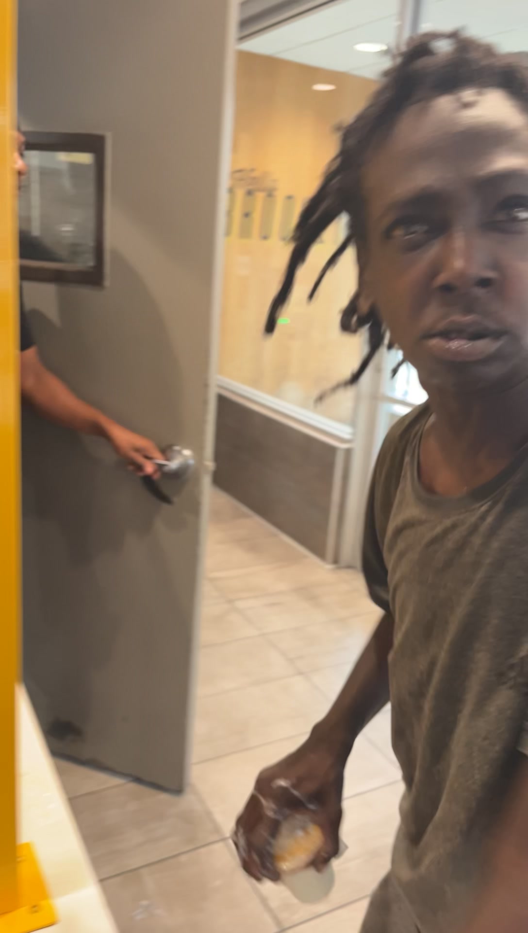 @&lsquo; cj