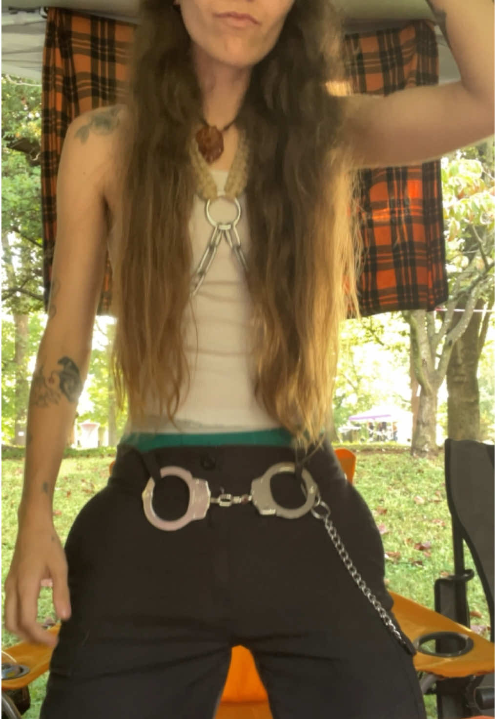 @ca⛓️en