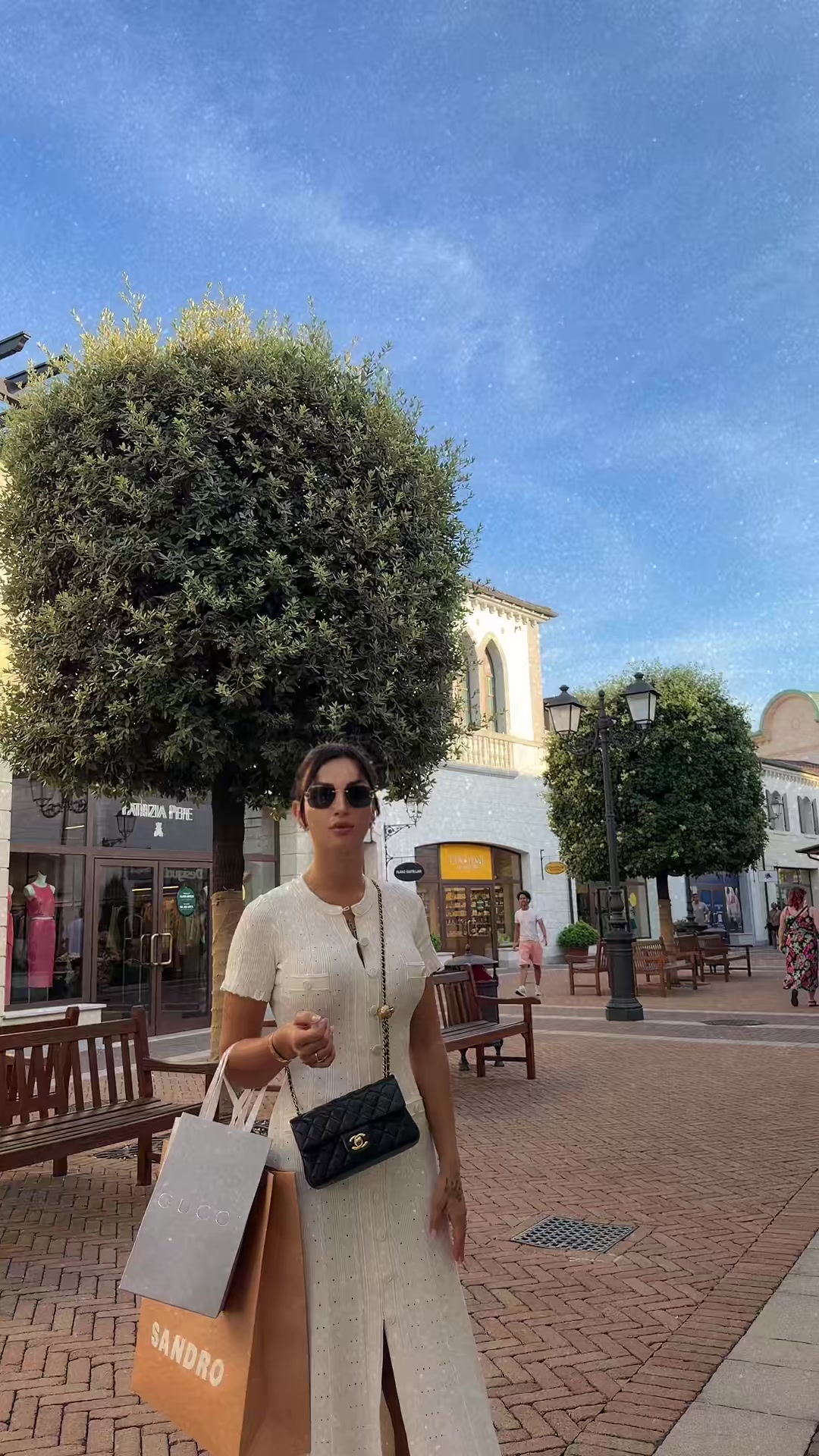@Stela Kristela Behaj