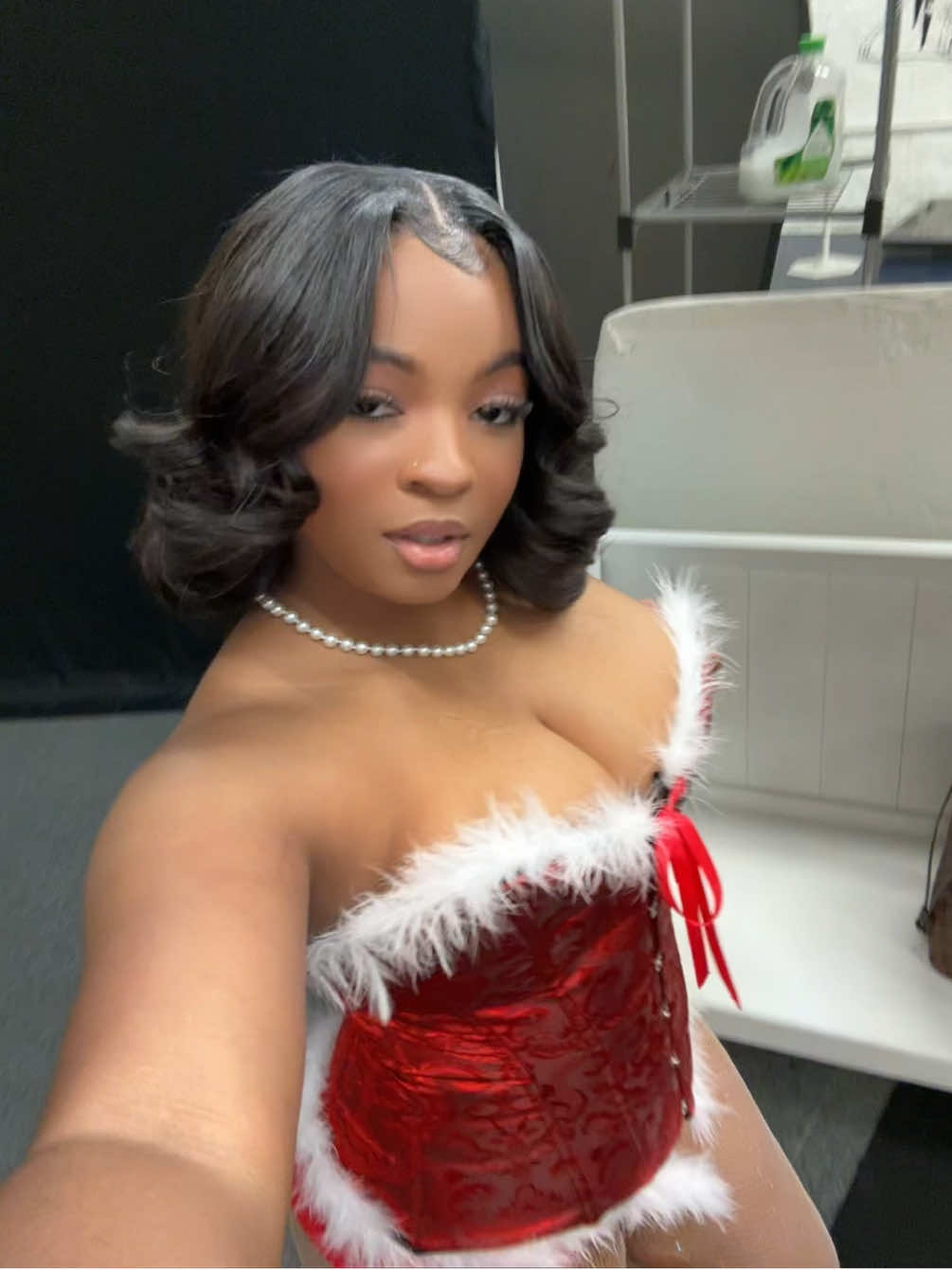 @akiyra monae