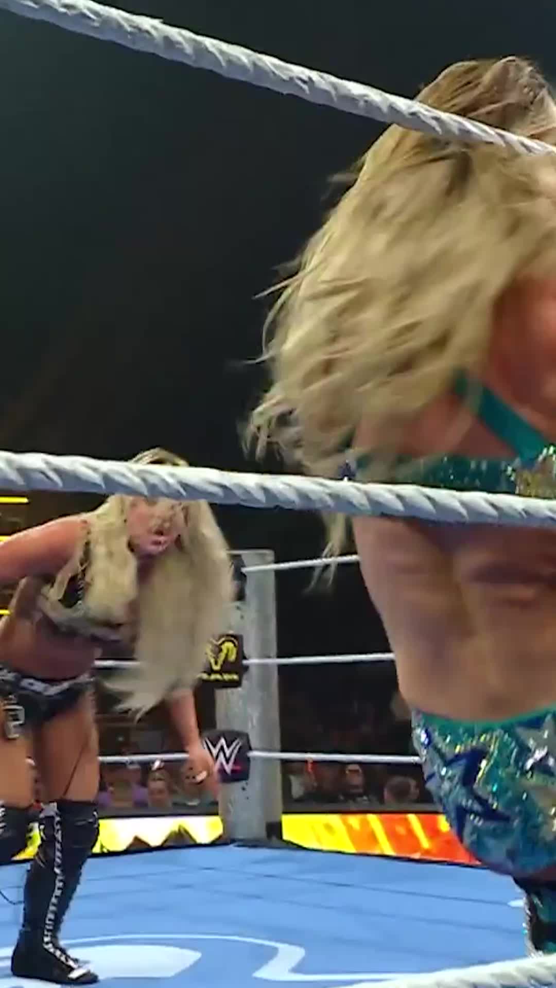 @WWE Espa&ntilde;ol