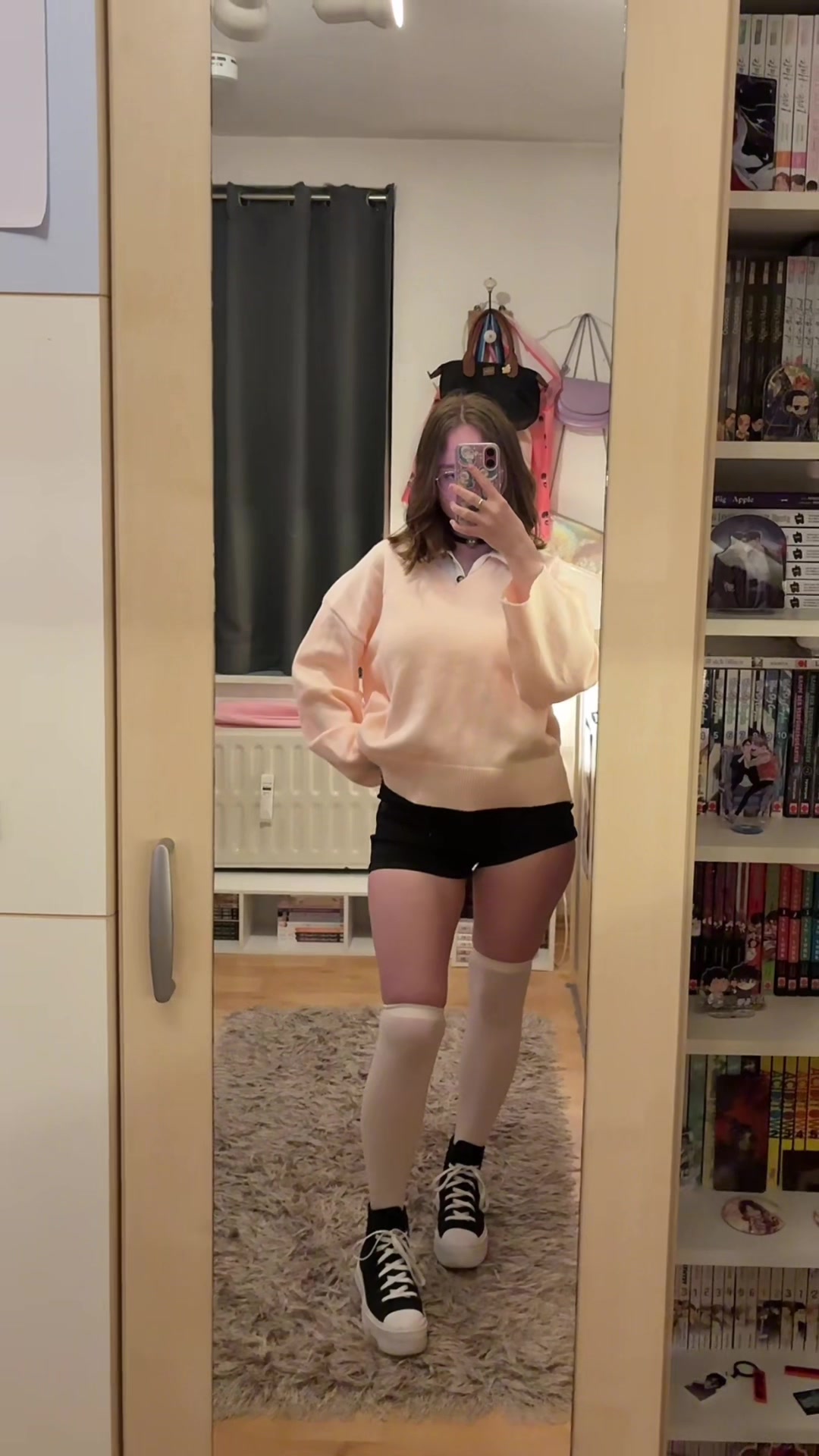 @nia
