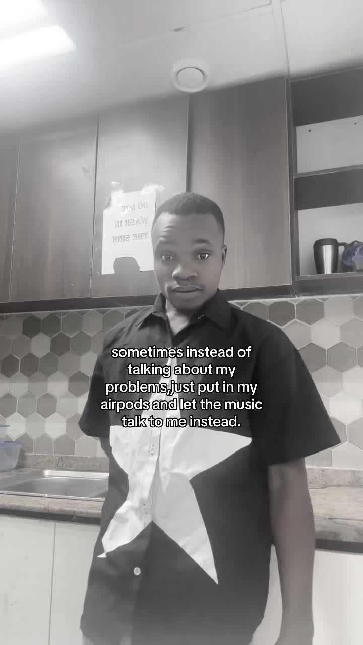 @mr_pebblles_comedian