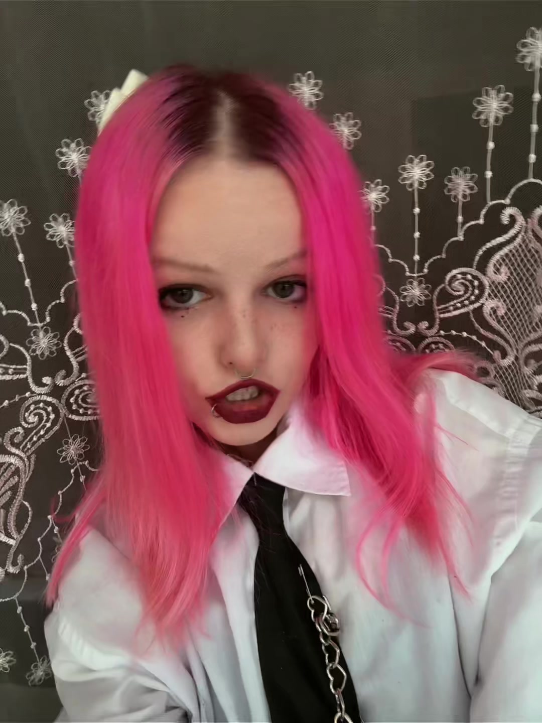@whoisronnimr