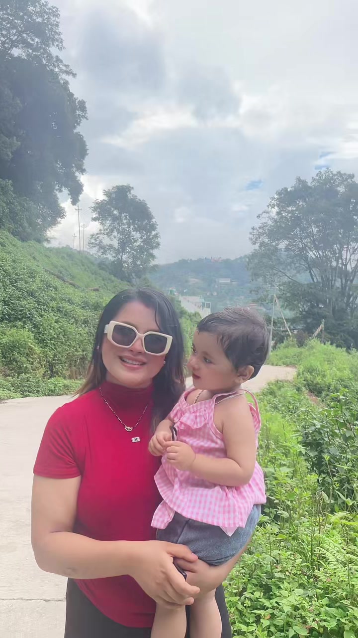 @Annita adhikari🧿