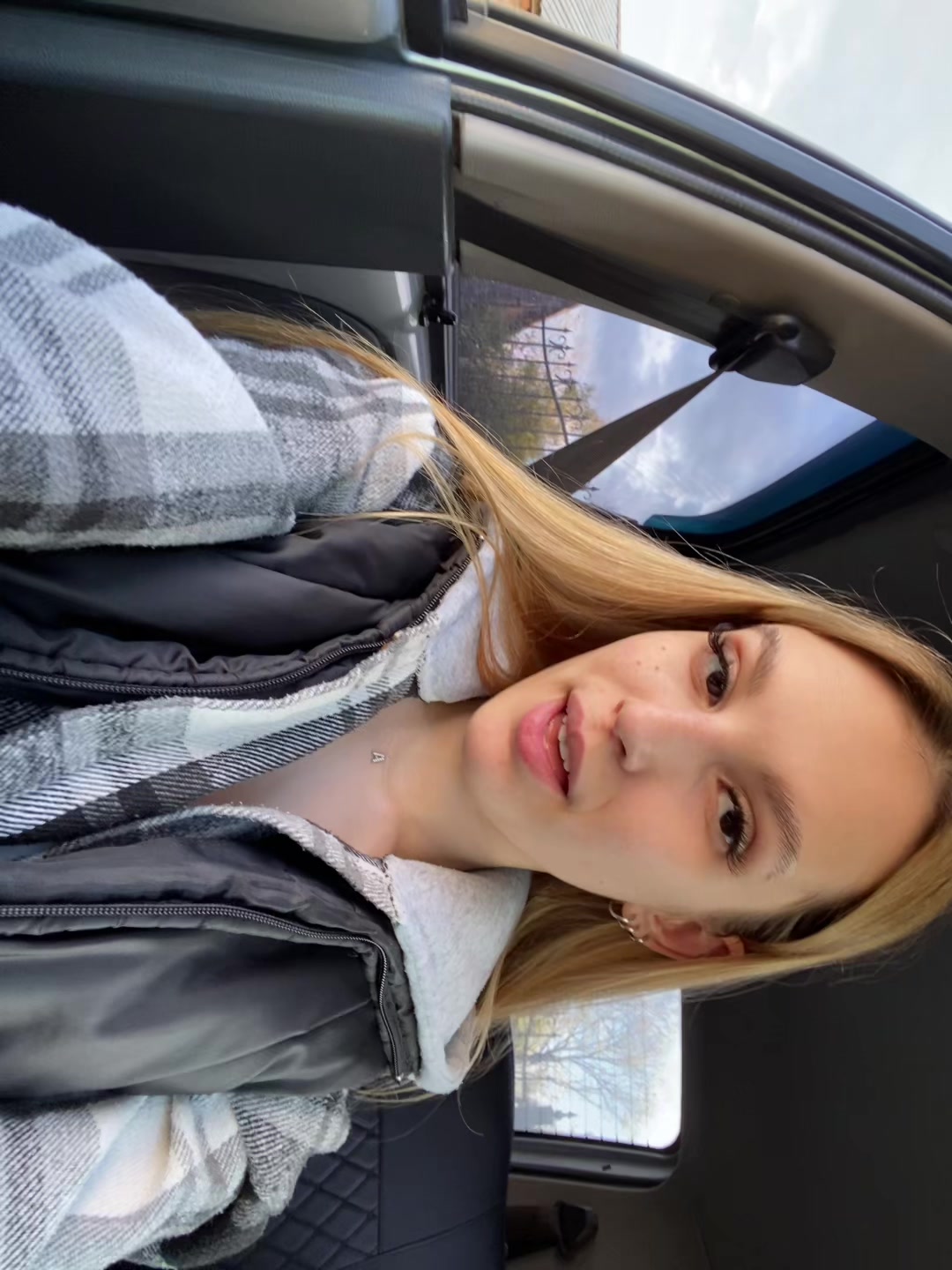 @🎀