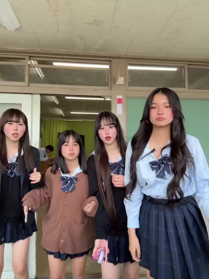 @えいな