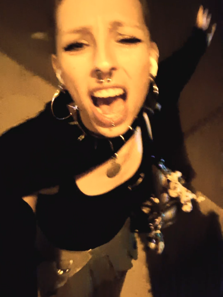 @•.°☆ blut ☆°.•
