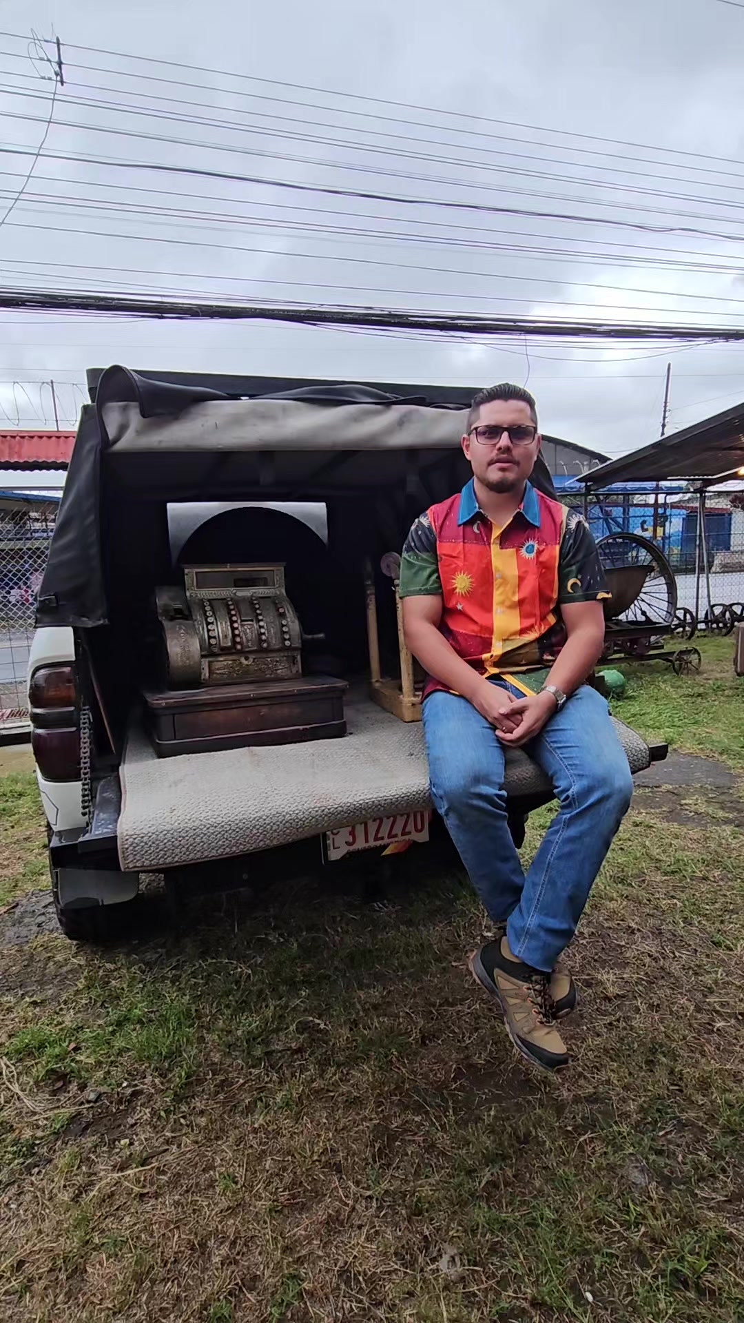 @ANTIGÜEDADES TAURO