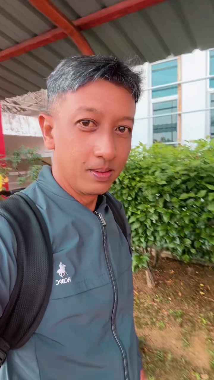 @Ezran