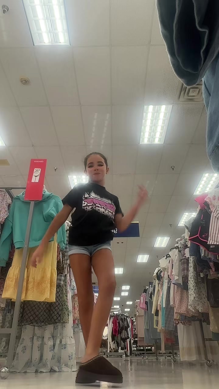 @DelaneyDances