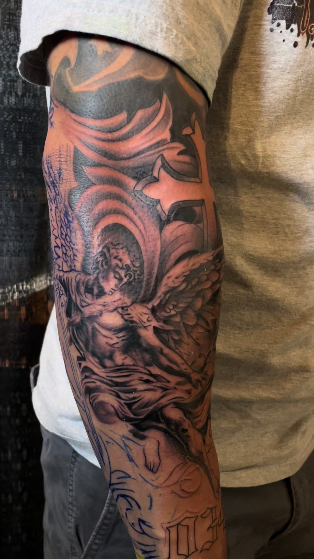 @Gmoe_tattoos21