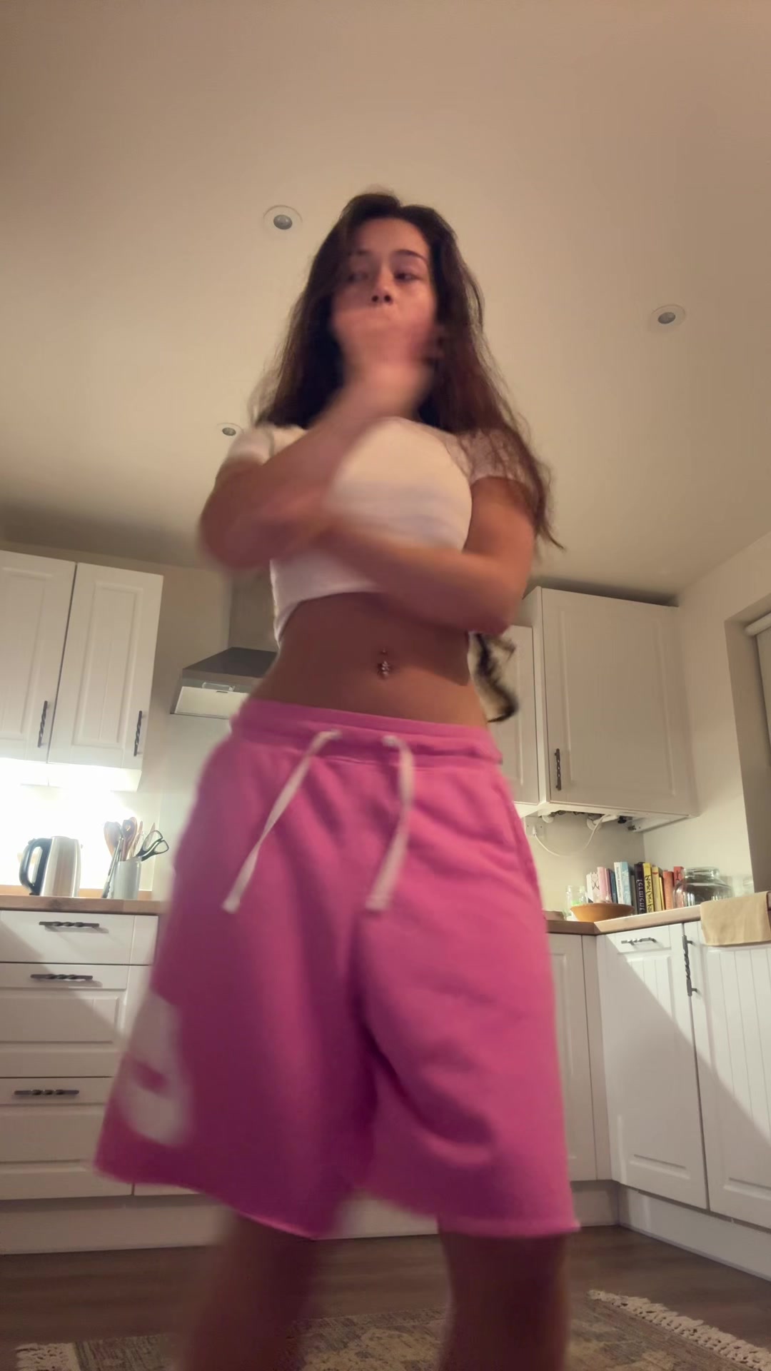@𝐟𝐥𝐨𝐫𝐚