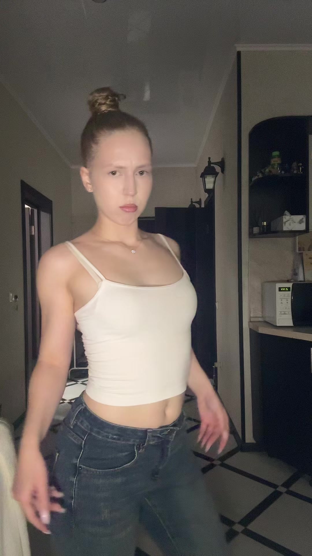 @джонияр