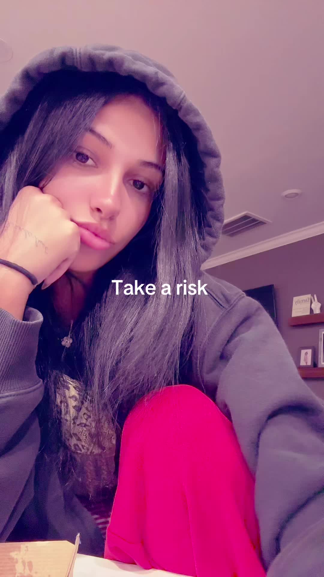 @vl4urx