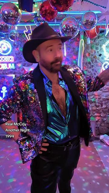 @DogFather315🏳️🌈