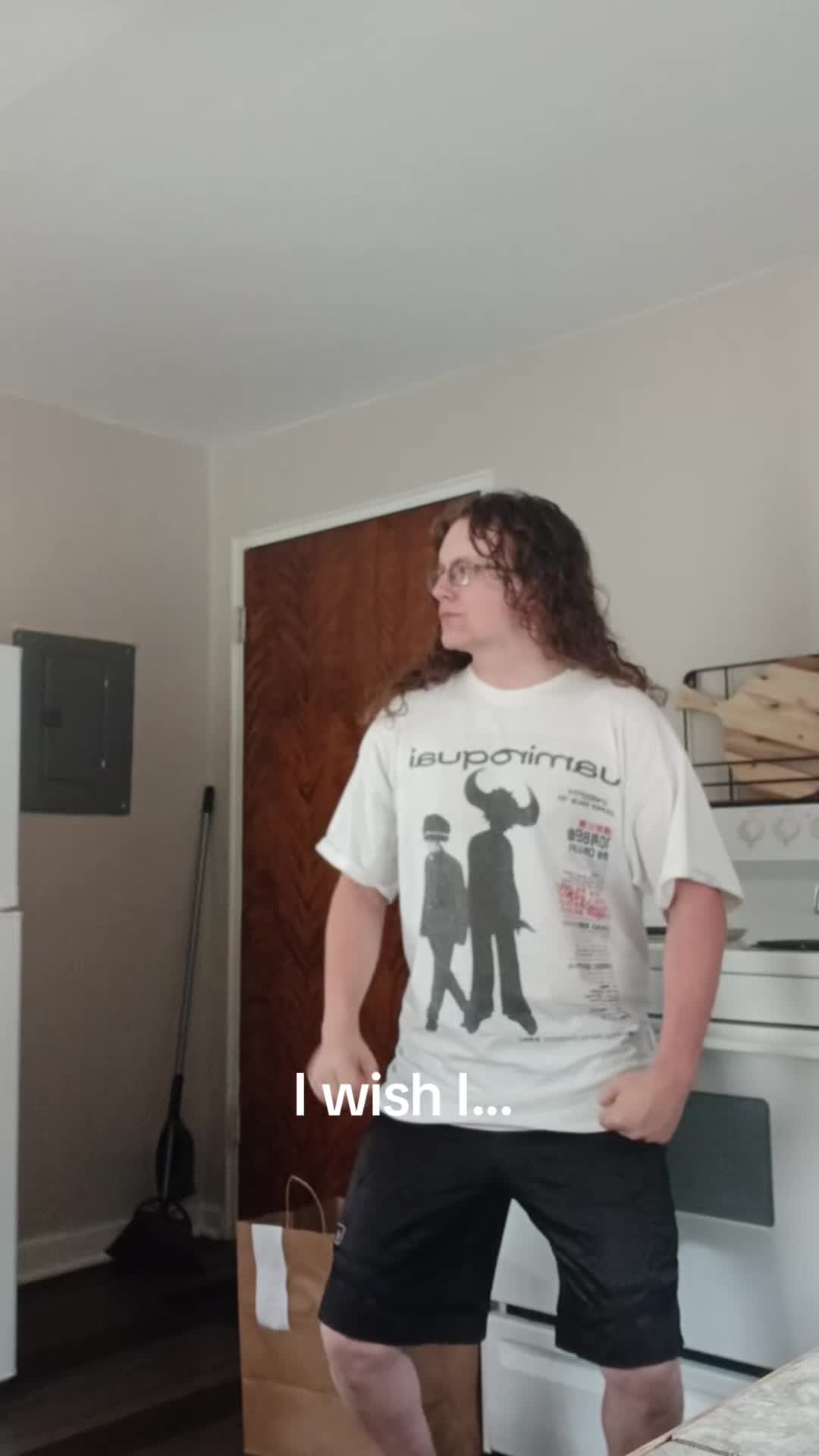@Elias