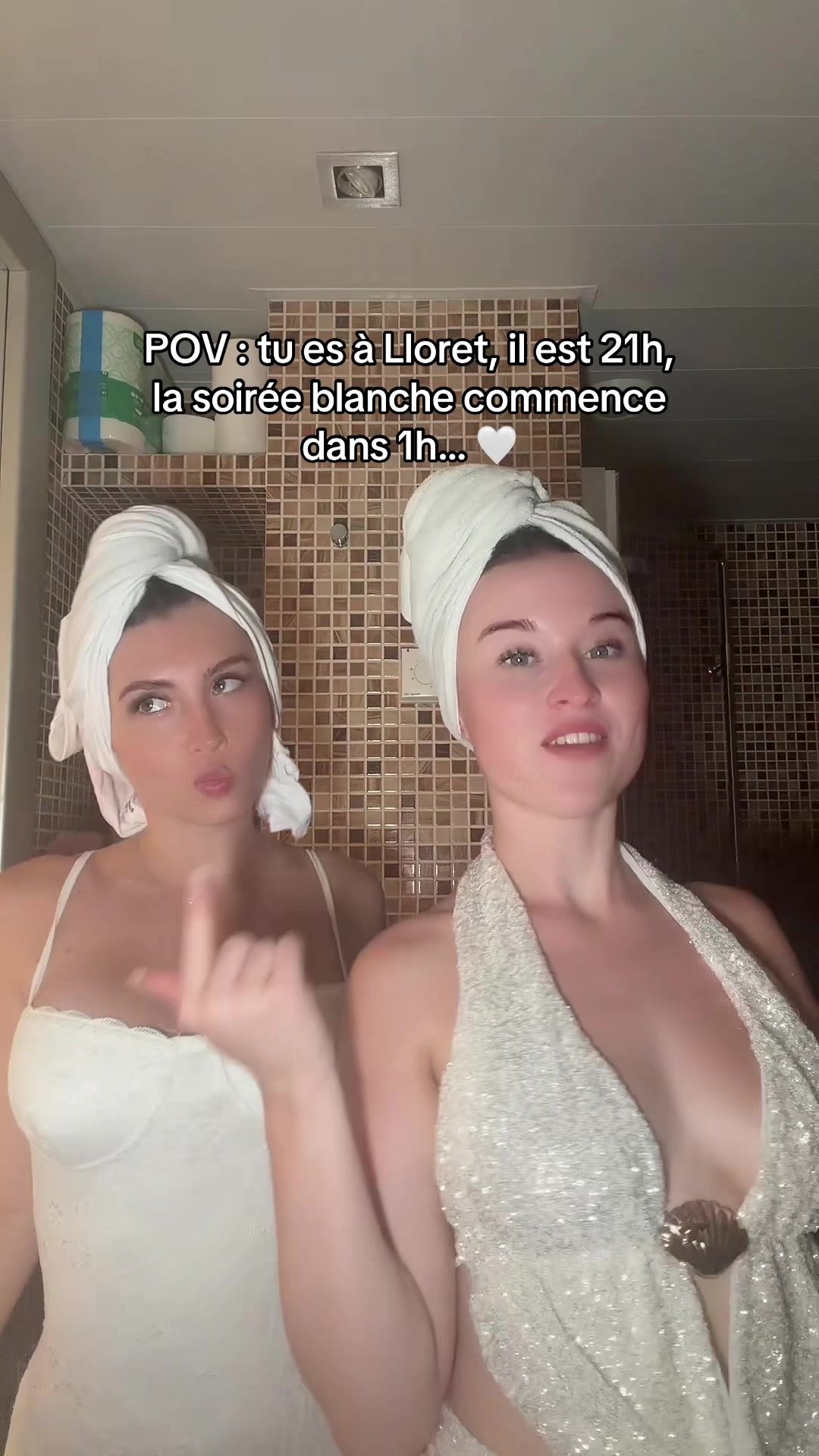 @Les filles &agrave; Lloret 🍒