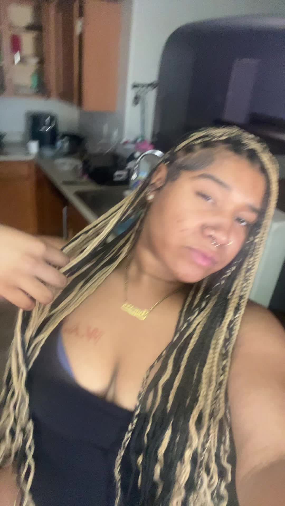@Nessagoskittz_