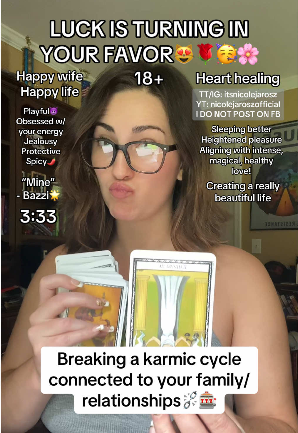 @NICOLE JAROSZ