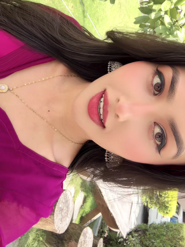 @SABINA 🦚🦋