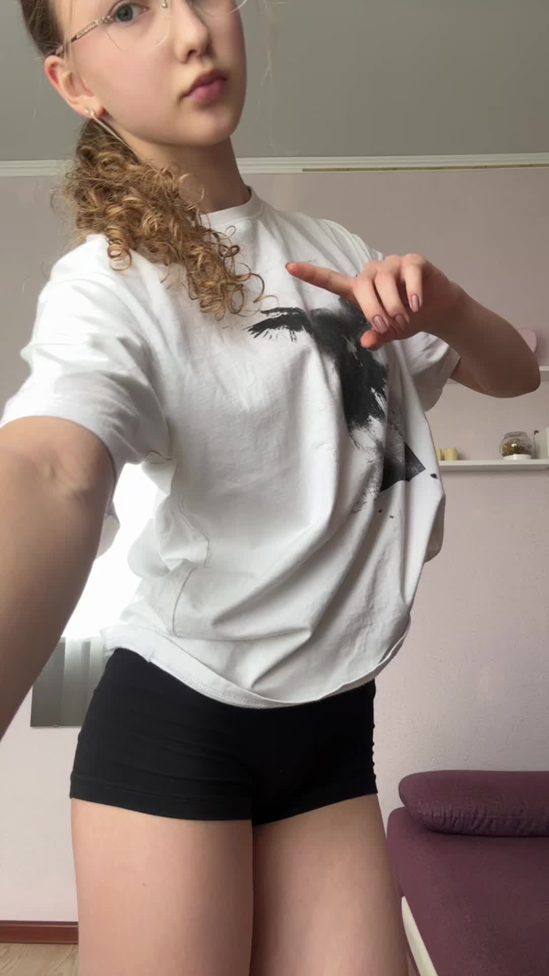 @махич