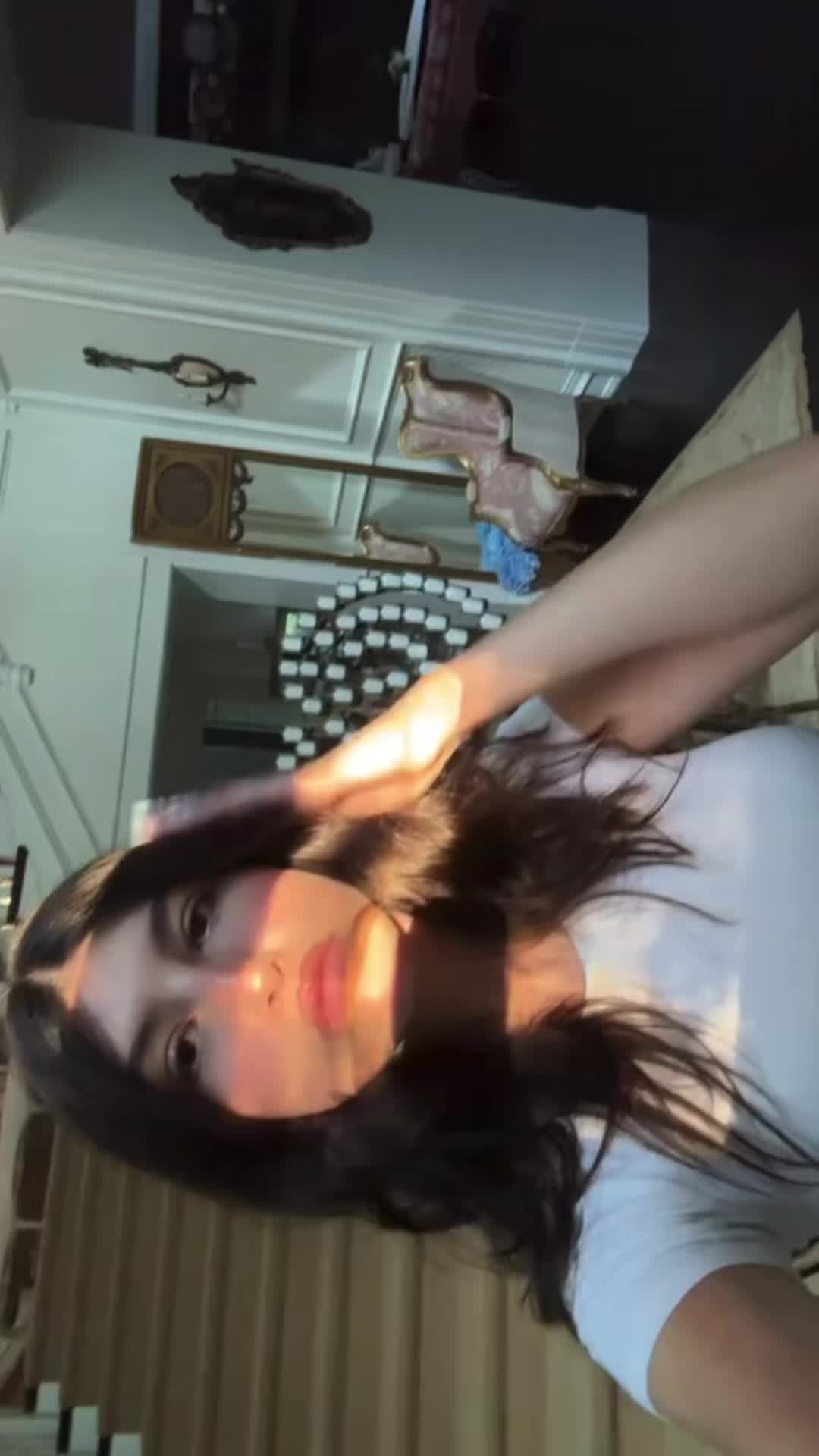@Sunny Sandler