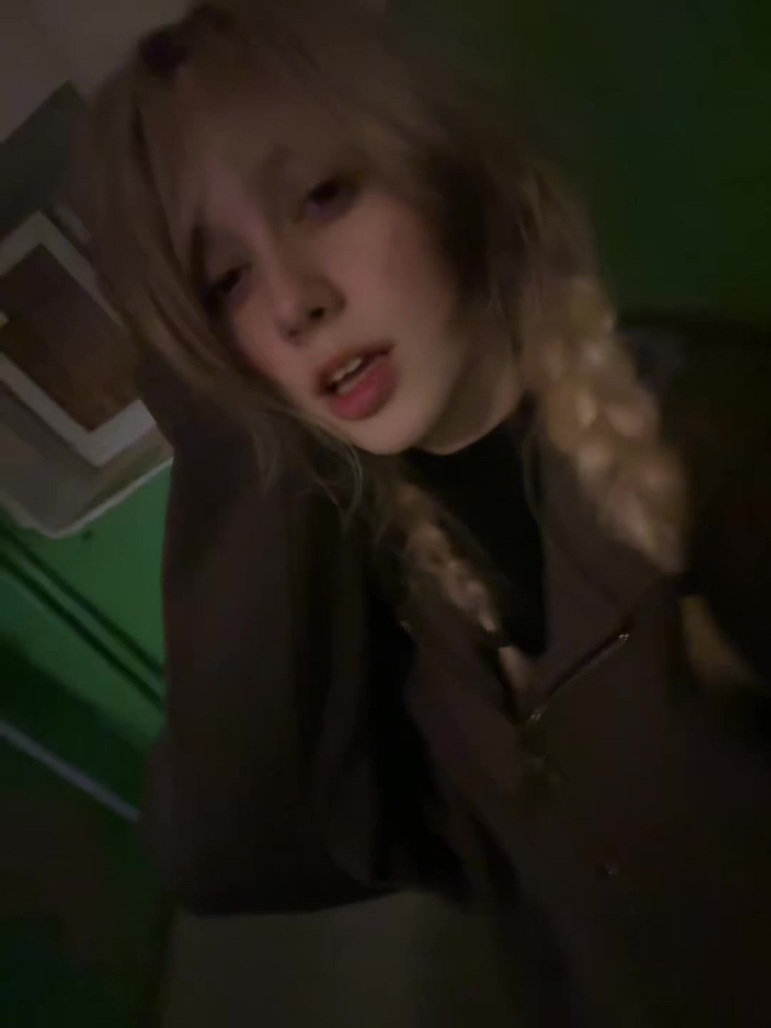 @миля