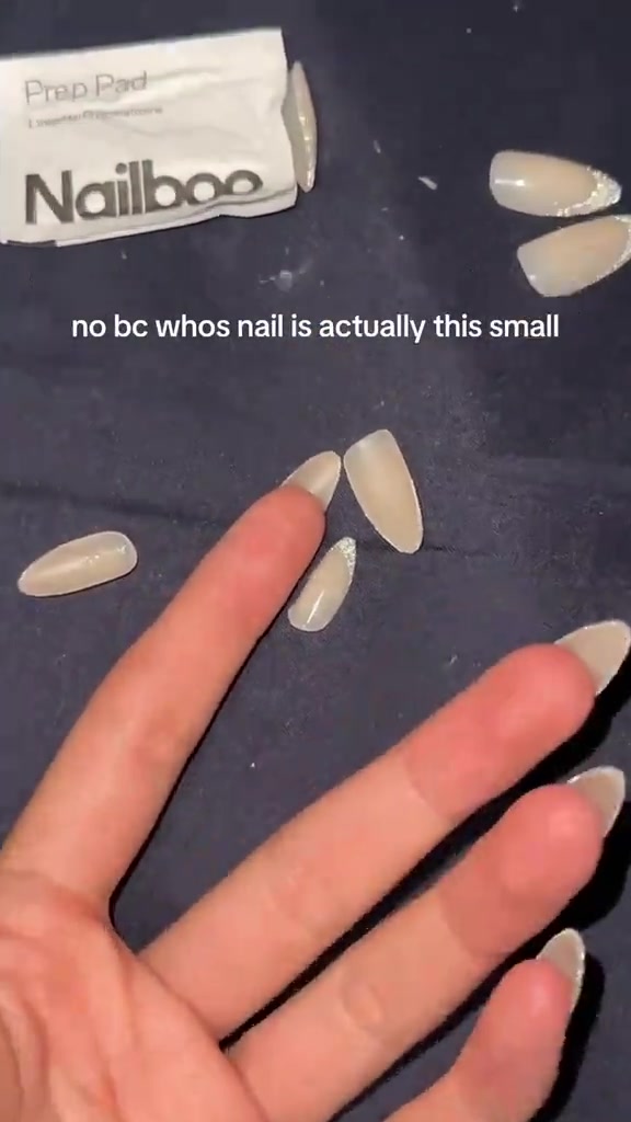 @Nailboo